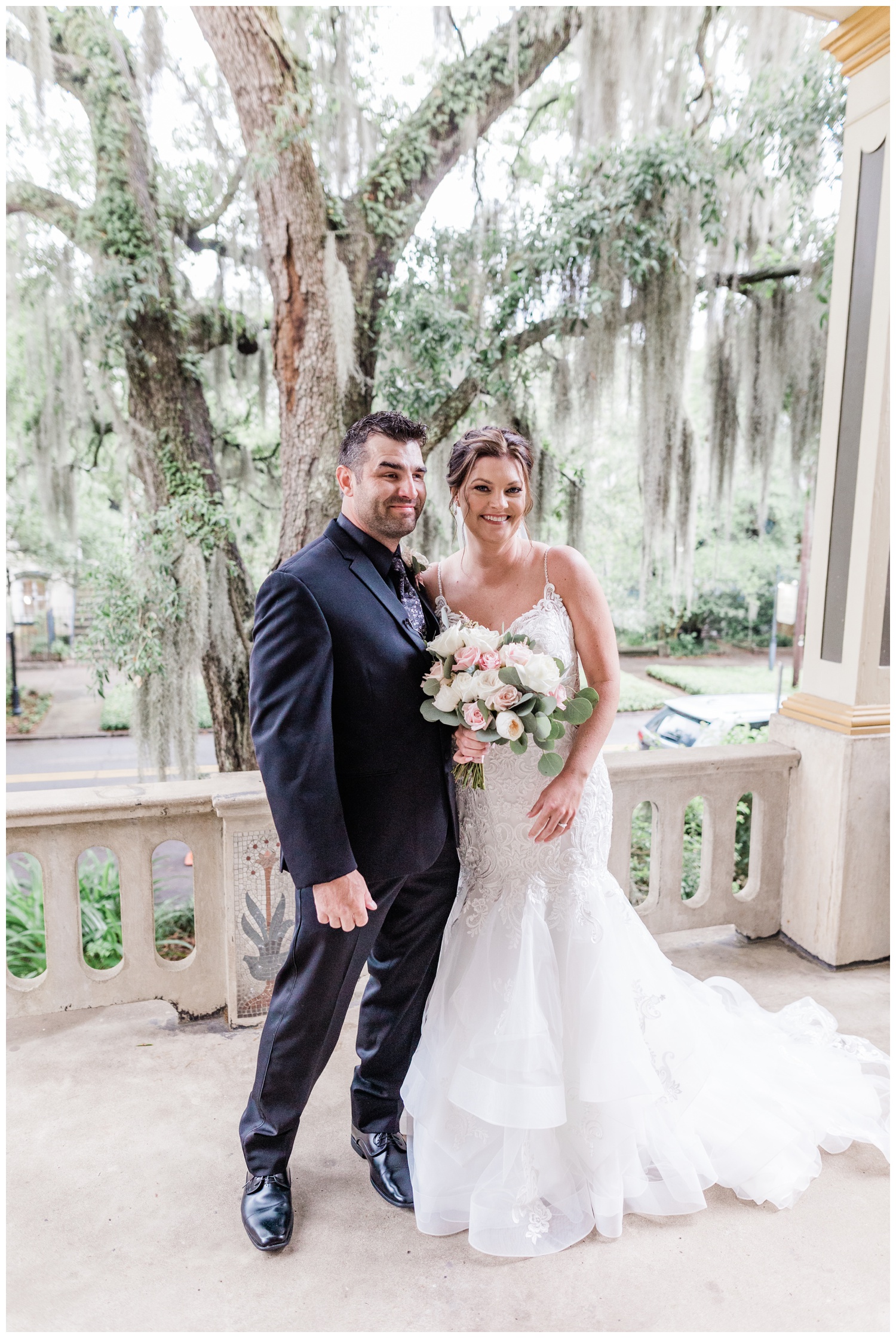 Natalie + Aaron - the savannah elopement package - flowers by ivory and beau