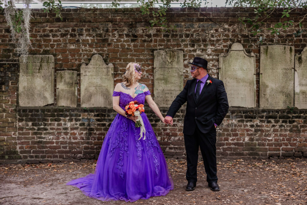 Unique Savannah Wedding in a cemetery