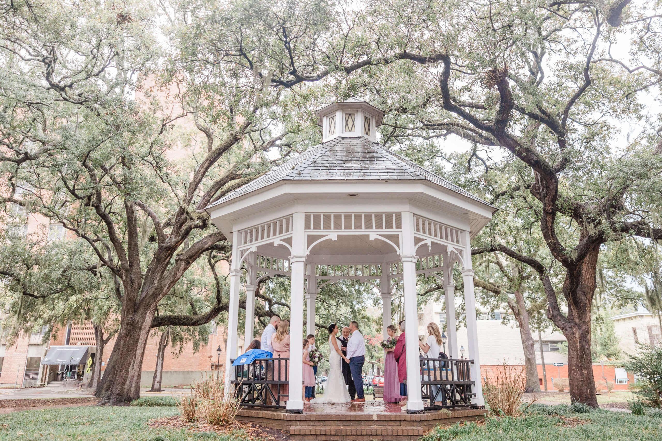 rainy savannah elopement in Whitefield Square