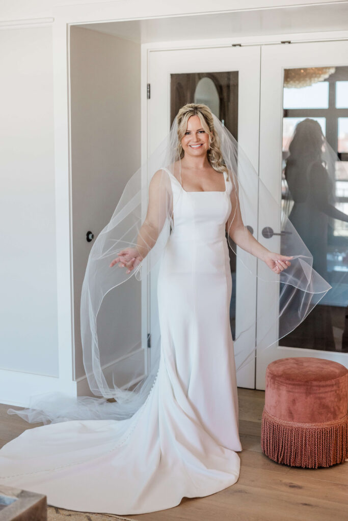 traveling with your wedding dress